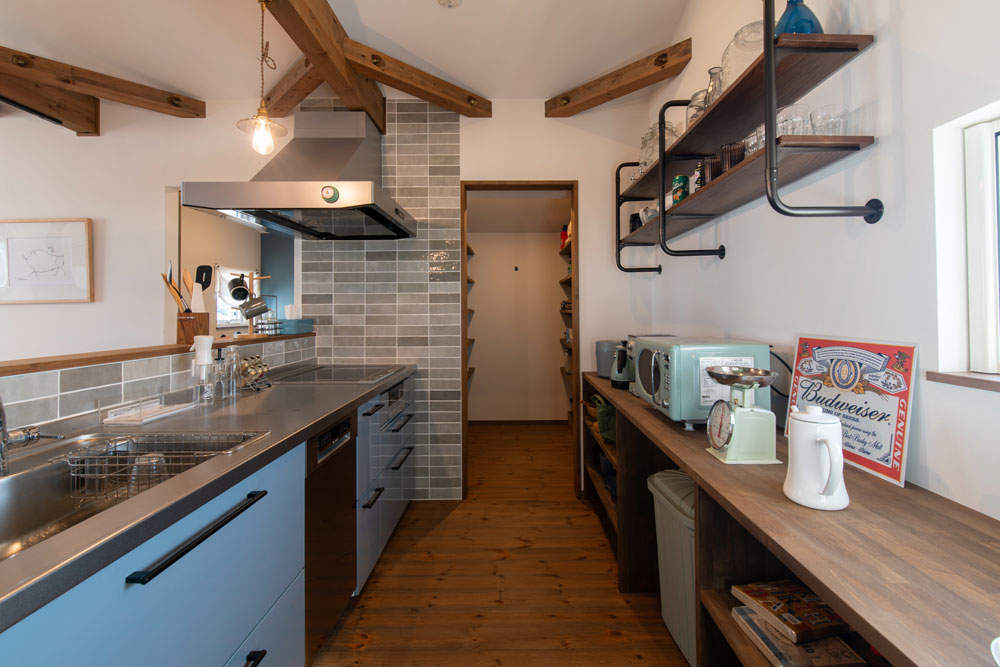 キッチン、パントリー