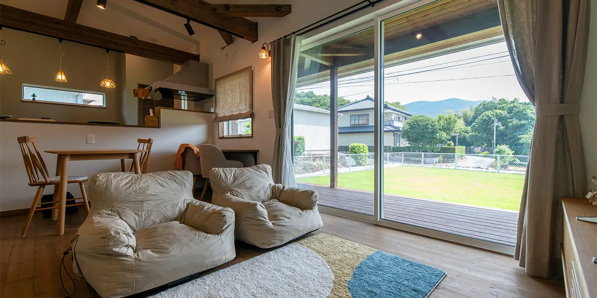 木のぬくもりに包まれたナチュラルなくらし